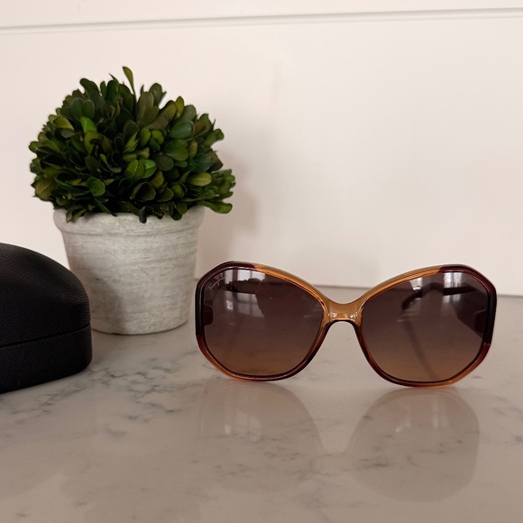 SALVATORE FERRAGAMO Gorgeous Logo Sunglasses NIB!! $475!!